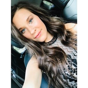 Meet your Posher, Luci